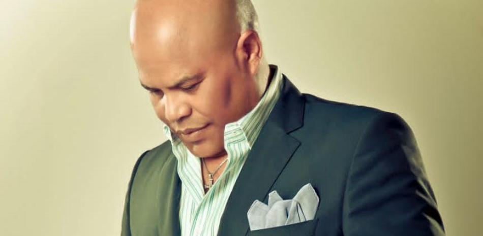 Rubby Pérez muere bajos los escombros de la discoteca Jet Set