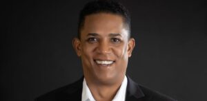 Madre del pelotero Octavio Dotel estaba en una peregrinación en Israel cuando recibió la noticia