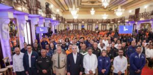 Abinader admite "vacíos legales" para la supervisión de obras del sector privado