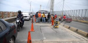 Inician reparación del puente de la 17