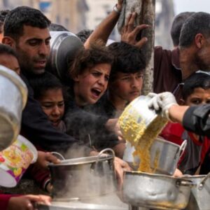 El-PMA-agota-sus-alimentos-para-las-familias-en-Gaza_.jpg