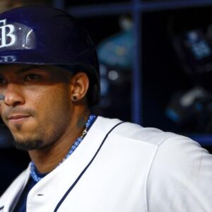 El-joven-prospecto-del-beisbol-Wander-Franco-muestra-su-lado-solidario-al-brindar-asistencia-en-un-asilo_.jpg
