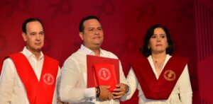 INTEC-gradua-911-nuevos-profesionales-en-memoria-de-Aida-Nicole-Reyes_.jpg