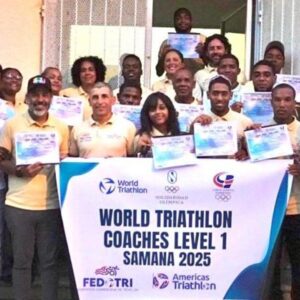 La-Federacion-Dominicana-de-Triatlon-culmina-con-exito-curso-para-entrenadores-de-nivel-1_.jpg