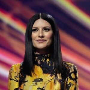 Laura-Pausini-graba-una-cancion-con-Bad-Bunny_.jpg