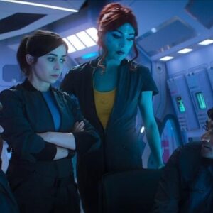Black-Mirror-regresa-con-su-septima-temporada-para-seguir-explorando-el-impacto-de-la-tecnologia-en-nuestra-sociedad_.jpg