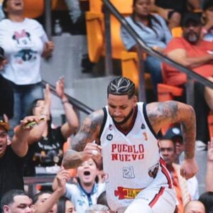 Brandone-Francis-brilla-en-la-victoria-de-Pueblo-Nuevo-sobre-Plaza-Valerio_.jpg