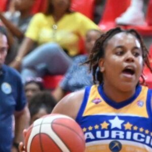 Carola-Hernandez-anota-19-puntos-en-la-victoria-de-Mauricio-Baez-sobre-San-Carlos_.jpg