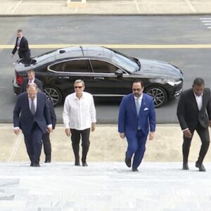 El-canciller-ruso-Sergei-Lavrov-recibe-honores-en-la-Republica-Dominicana_.jpg