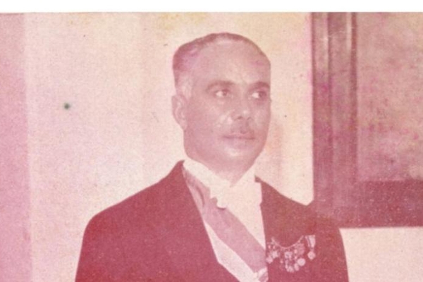 El-cuerpo-de-Rafael-Leonidas-Trujillo-recibe-seis-disparos_.jpg