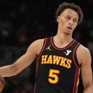 El-jugador-Dyson-Daniels-de-los-Atlanta-Hawks-ha-sido-galardonado-con-el-premio-al-Jugador-que-mas-ha-Mejorado-en-la-NBA._.jpg