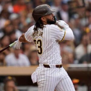 La-actuacion-de-Tatis-Jr.-y-Diaz-fue-fundamental-en-la-victoria-de-los-Padres-sobre-los-Gigantes-con-un-marcador-de-5-3._.jpg