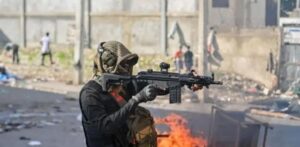La-violencia-extrema-en-Puerto-Principe-desencadena-crisis-sanitaria-en-Haiti._.jpg