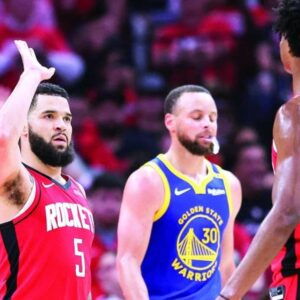 Los-Rockets-logran-una-importante-victoria-sobre-los-Warriors-en-los-playoffs._.jpg