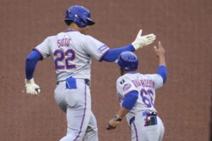 Piratas-vencen-a-Mets-con-Keller-y-Reynolds_.jpg