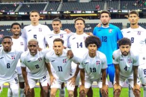 RD-avanza-en-la-Copa-Oro-tras-vencer-a-Surinam_.jpg