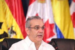 Abinader-presents-comprehensive-police-reform-plan_.jpg