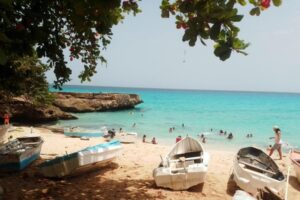 Desarrollo-turistico-preserva-patrimonio-en-La-Caleta_.jpg