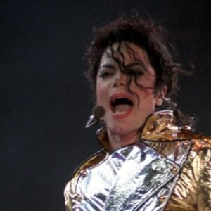 EL-LEGADO-DE-MICHAEL-JACKSON-EN-VENTA_.jpg