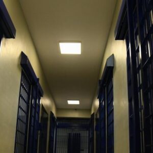 LABORATORIO-TECNOLOGICO-EN-CARCEL-LAS-PARRAS_.jpg