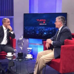 ROBERTO-SANTANA-LUCHA-CONTRA-LA-MAFIA_.jpg