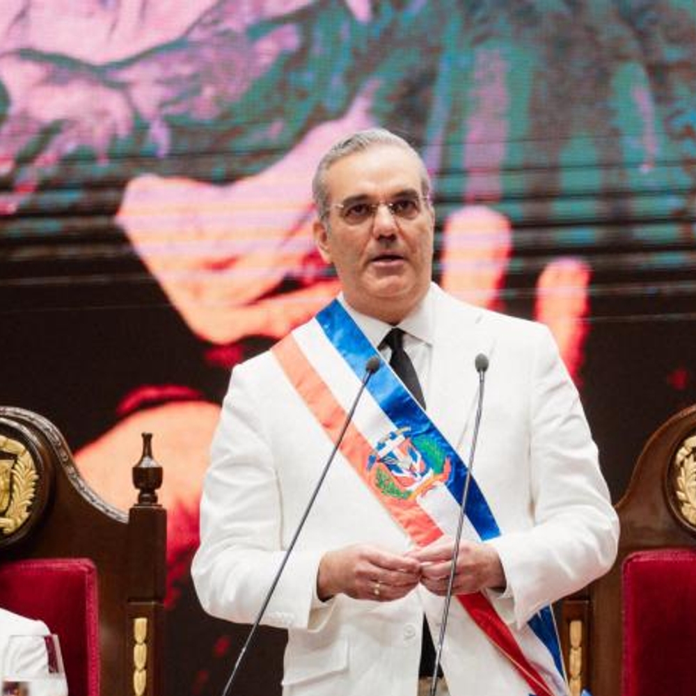 CUMPLIMIENTO-Y-RETOS-DEL-MANDATO-DE-LUIS-ABINADER_.jpg