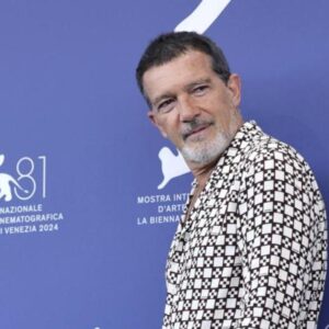 LAS-RENACIDAS-HISTORIAS-DE-ANTONIO-BANDERAS_.jpg