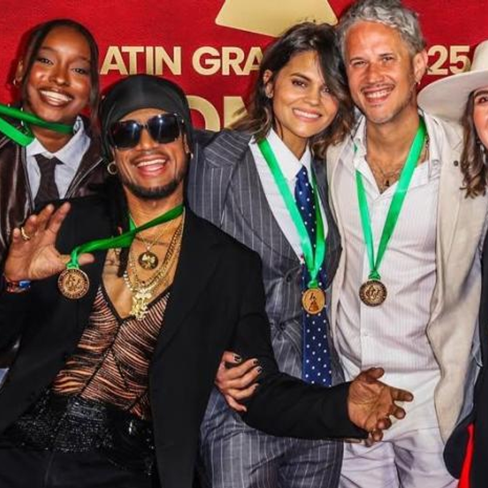 Artistas-dominicanos-en-la-carrera-por-el-gramofono-dorado-de-los-Latin-Grammy-2025_.jpg