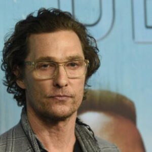 MATTHEW-MCCONAUGHEY-PATENTA-SU-IDENTIDAD_.jpg